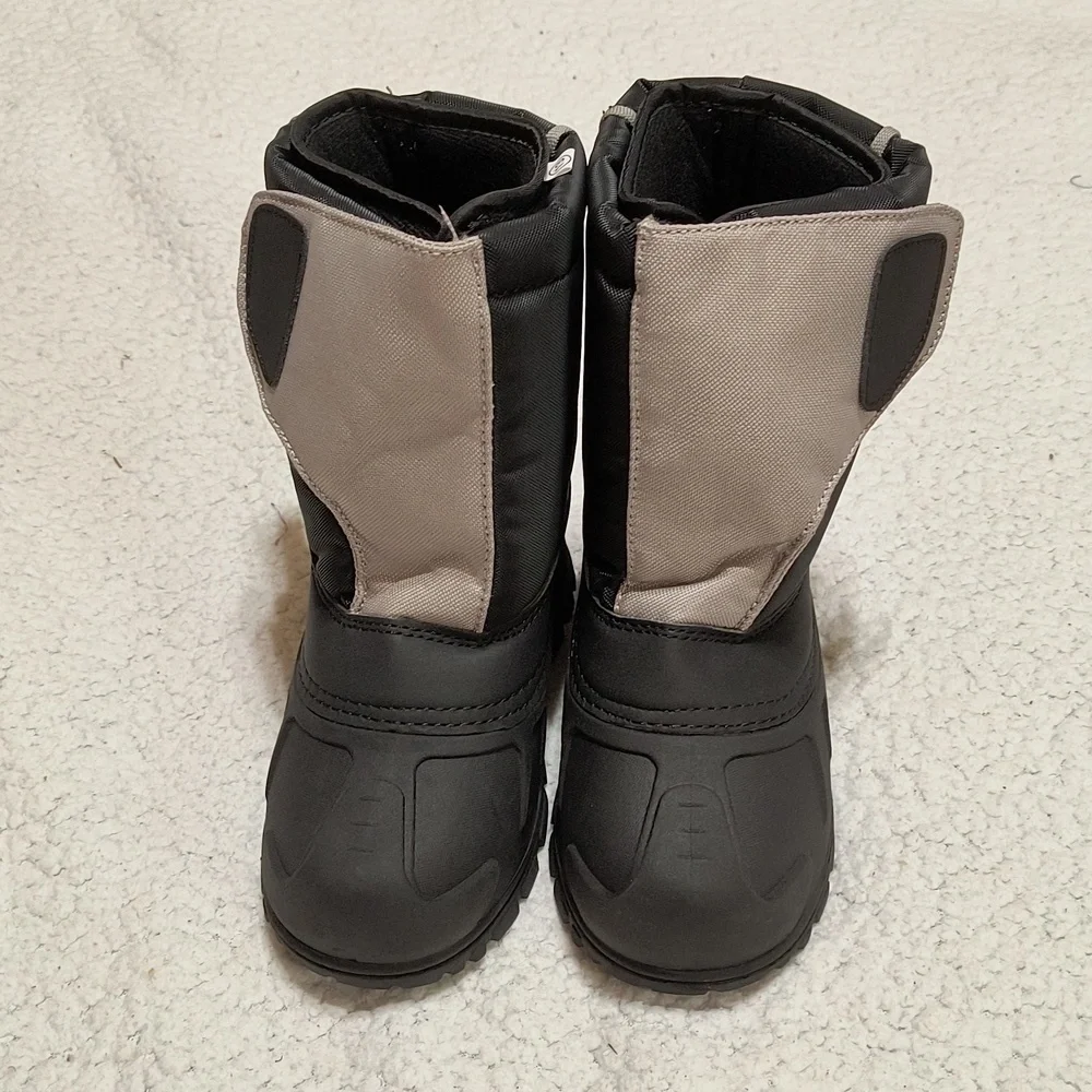 NWT Child's Gray/Black Itasca Snow Cat Winter Boots Size 13